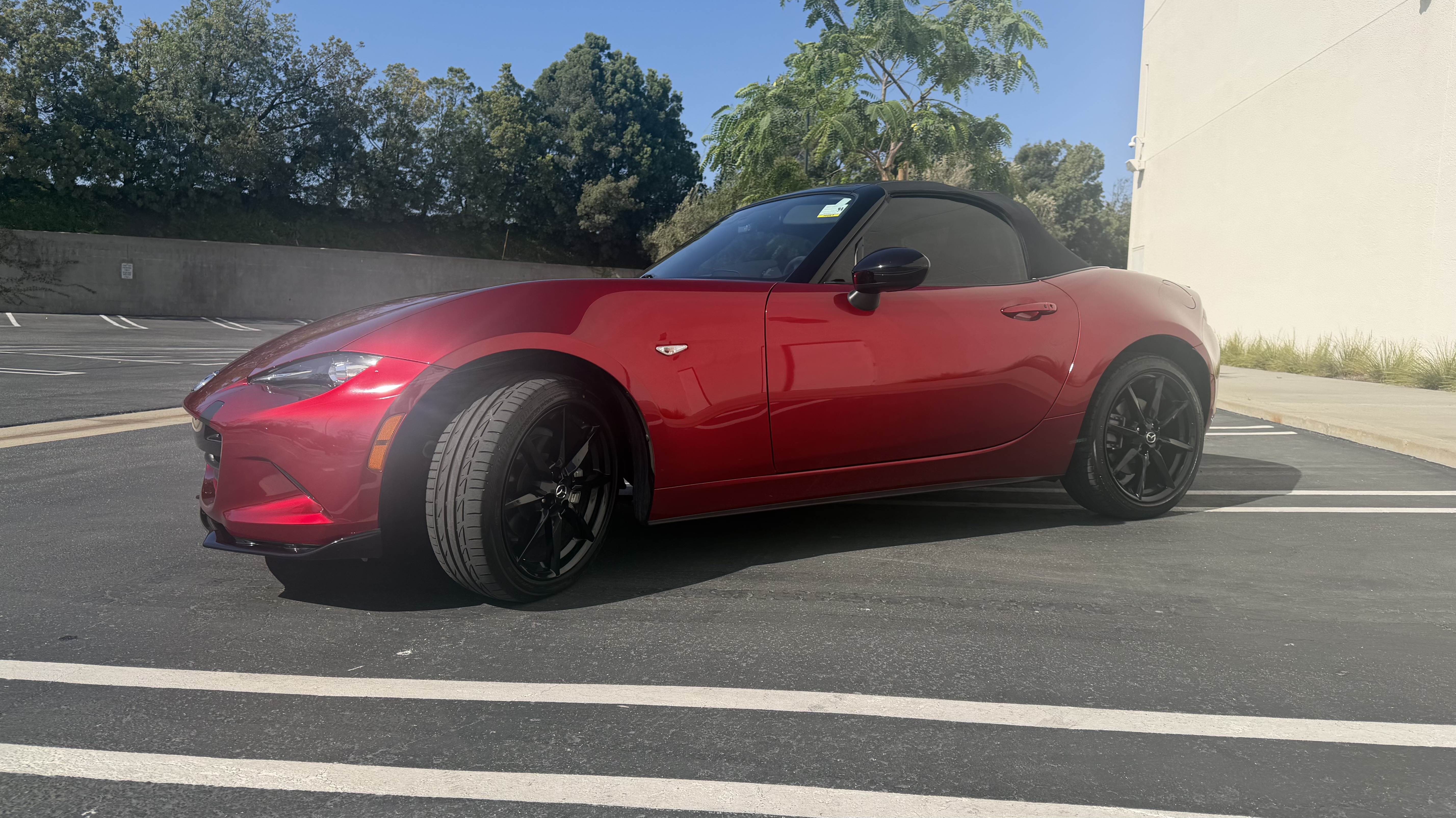 Used 2023 MAZDA MX-5 Miata Club RWD image 6