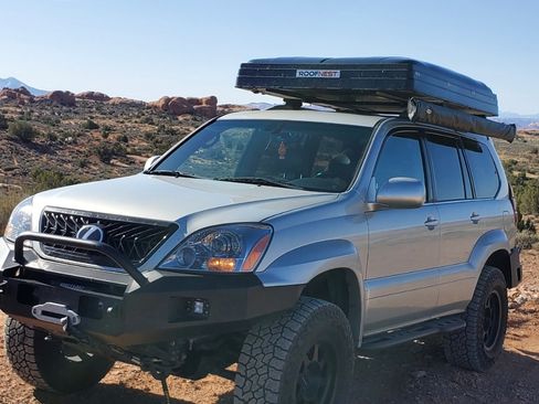 Used 2004 Lexus GX 470 image 1