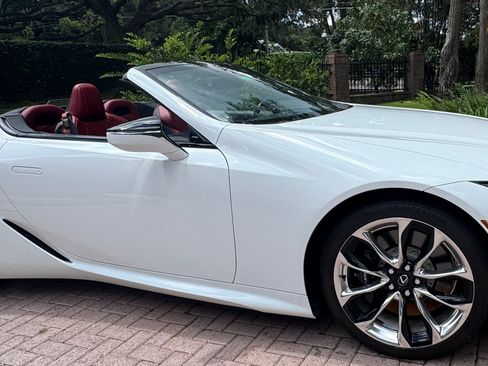 Used 2022 Lexus LC 500 Convertible w/ Touring Package RWD image 2