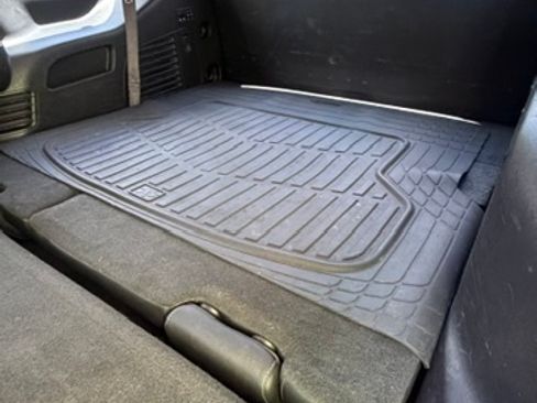 Used 2018 GMC Yukon SLT RWD image 12