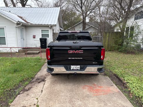 Used 2020 GMC Sierra 1500 SLT image 8