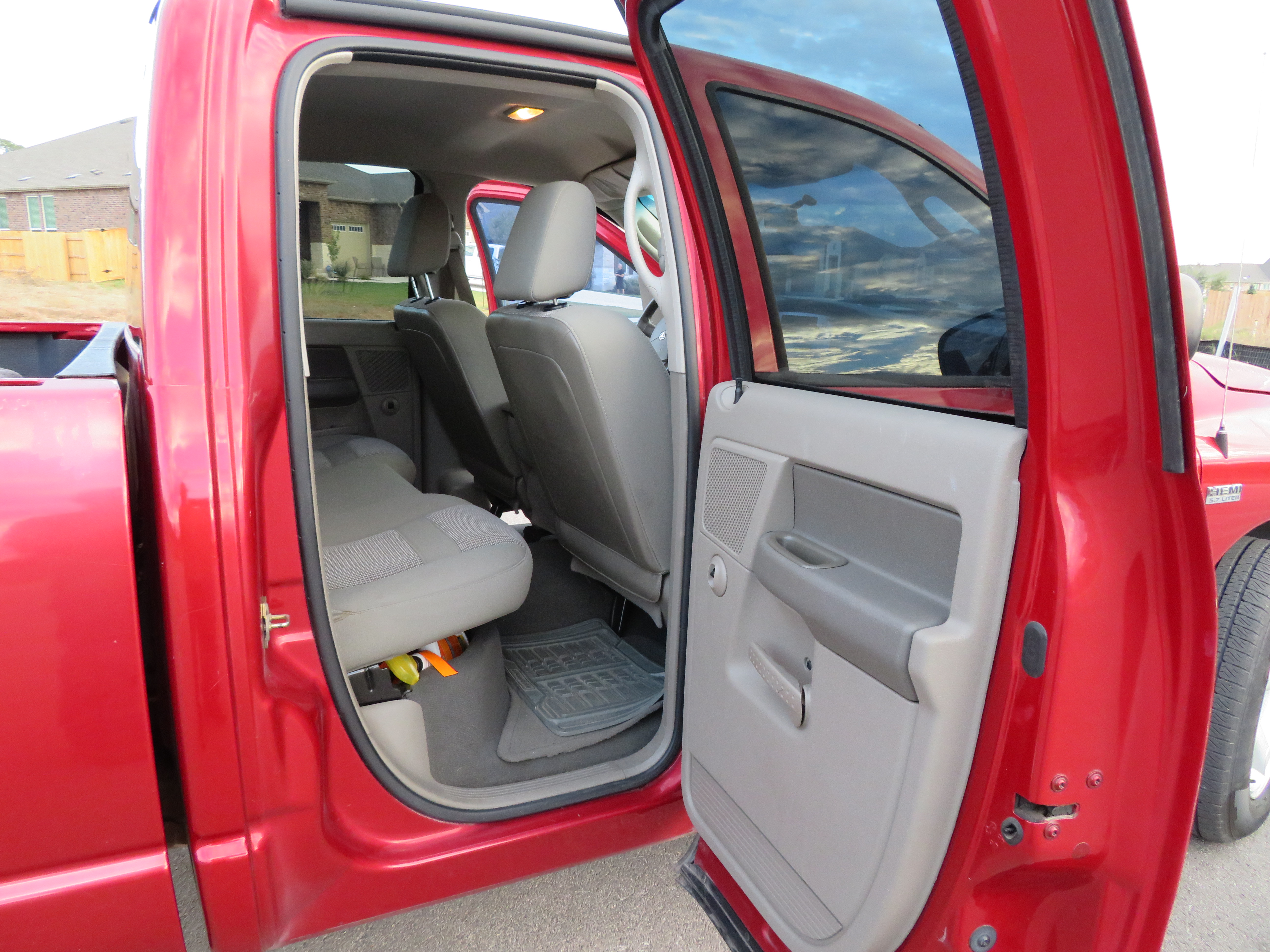 Used 2007 Dodge Ram 1500 Truck SLT RWD image 28