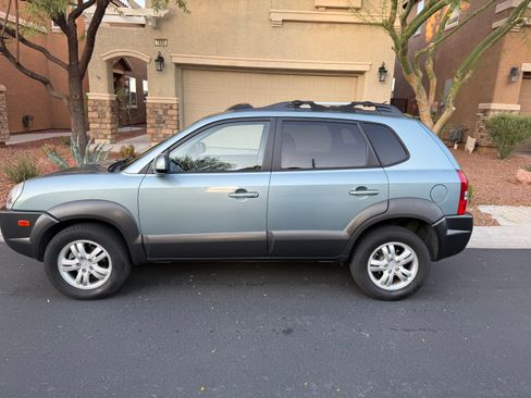 Used 2007 Hyundai Tucson SE AWD/4WD image 2