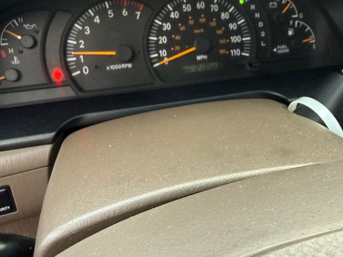 Used 2003 Toyota Tundra SR5 image 9