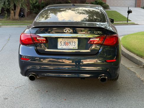 Used 2015 INFINITI Q70 L 5.6 w/ V8 Deluxe Technology Package RWD image 4