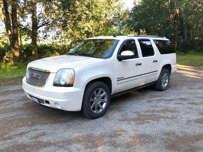Used 2011 GMC Yukon XL Denali