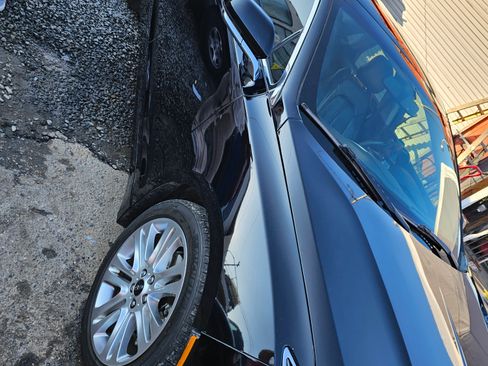 Used 2016 Lincoln MKZ w/ Equipment Group 300A Reserve image 15