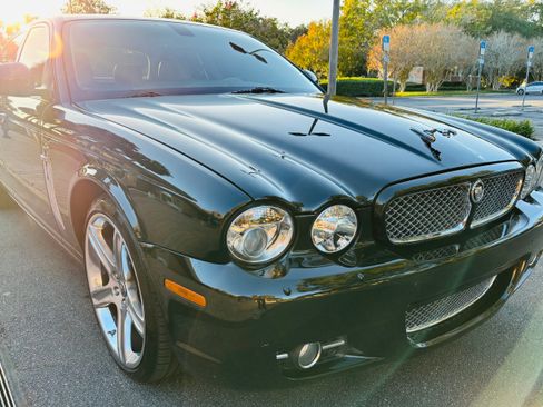 Used 2008 Jaguar XJ8 L image 9