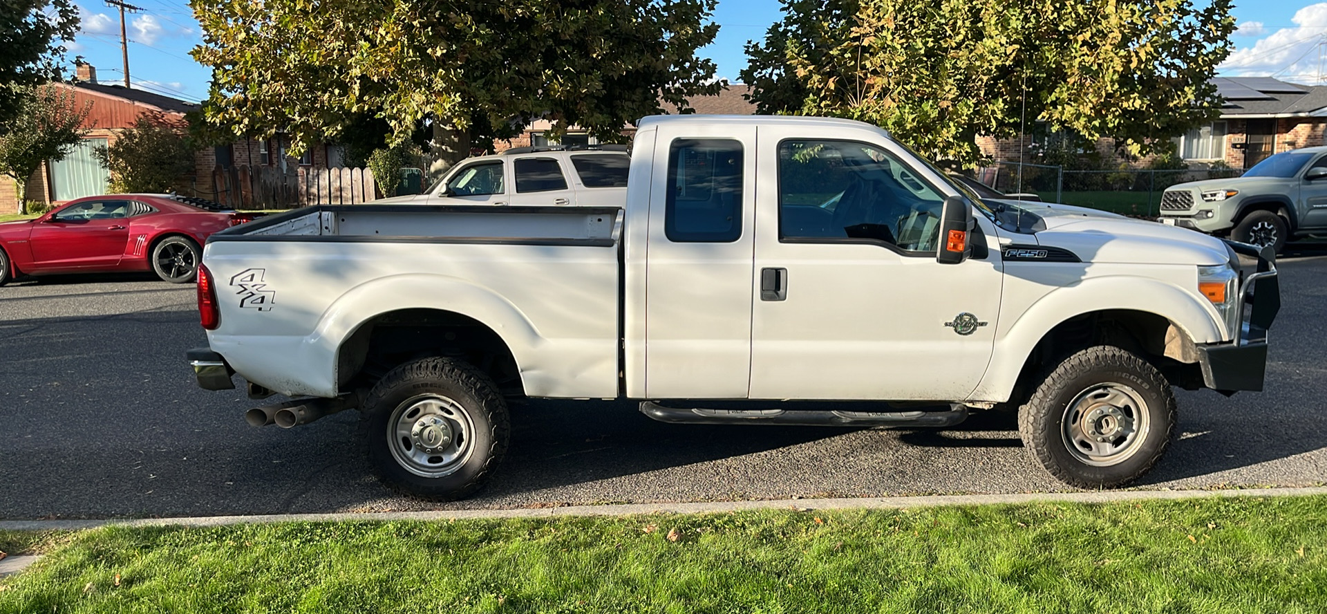 Used 2015 Ford F250 XL w/ Power Equipment Group AWD/4WD image 8