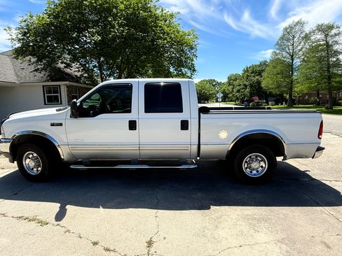 Used 2001 Ford F250 2WD Crew Cab Super Duty image 10