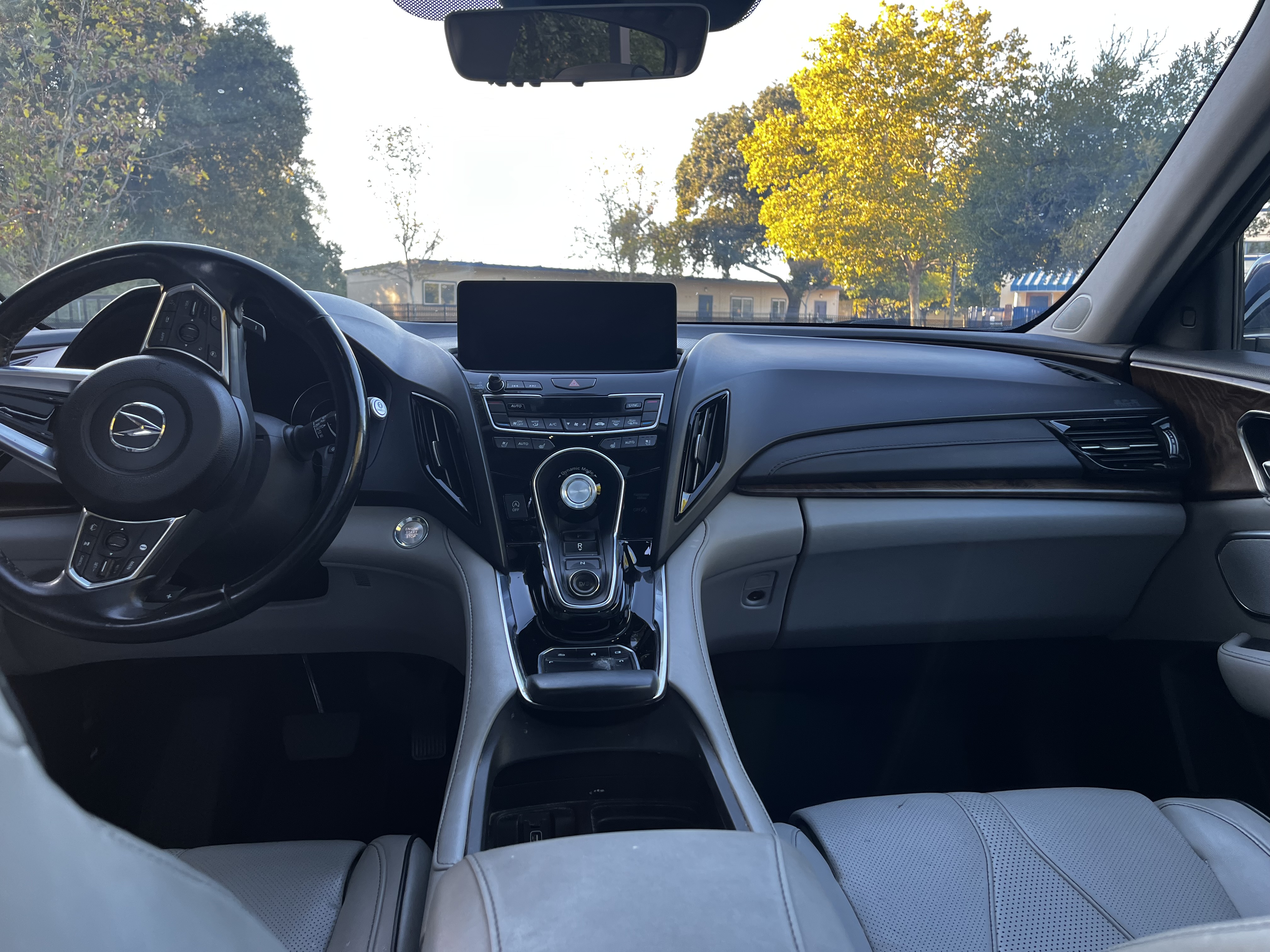 Used 2019 Acura RDX w/ Advance Package FWD image 9