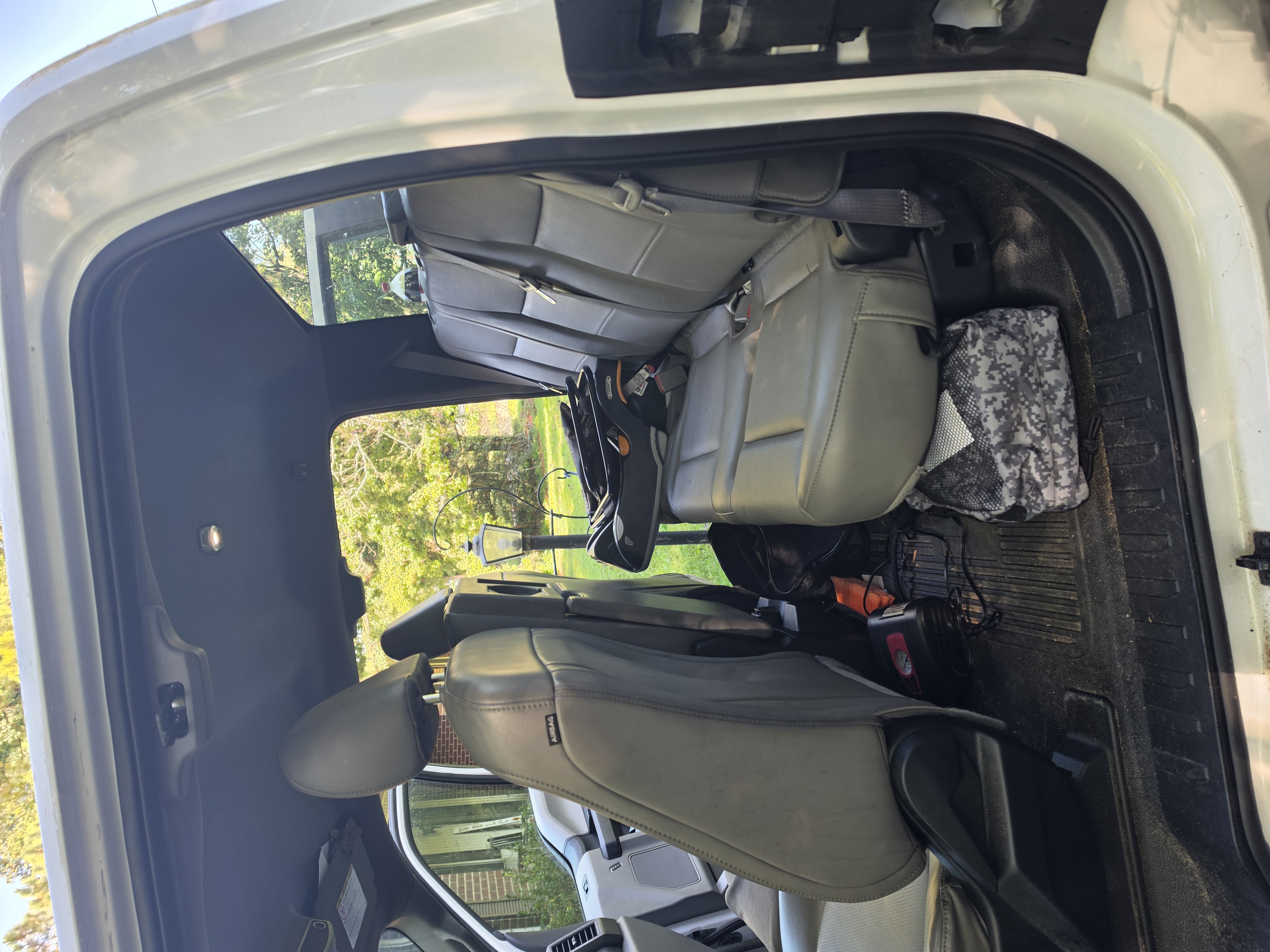 Used 2019 Ford F250 XL w/ Power Equipment Group AWD/4WD image 6