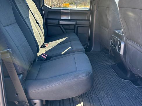 Used 2018 Ford F150 XLT w/ Equipment Group 302A Luxury image 26