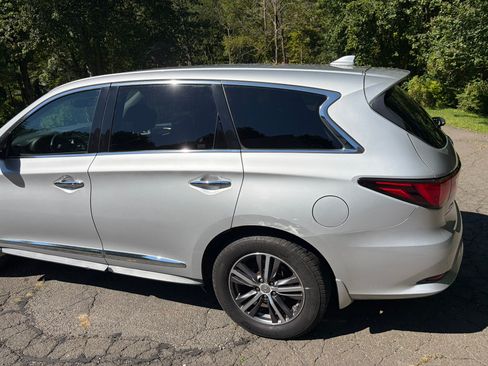 Used 2019 INFINITI QX60 Pure AWD/4WD image 4