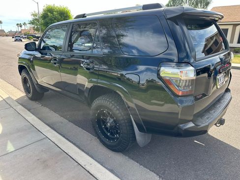 Used 2019 Toyota 4Runner SR5 image 25