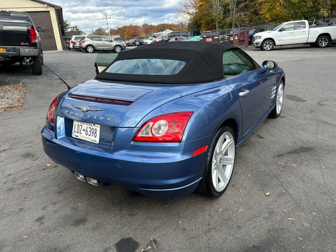 Used 2005 Chrysler Crossfire Limited image 2