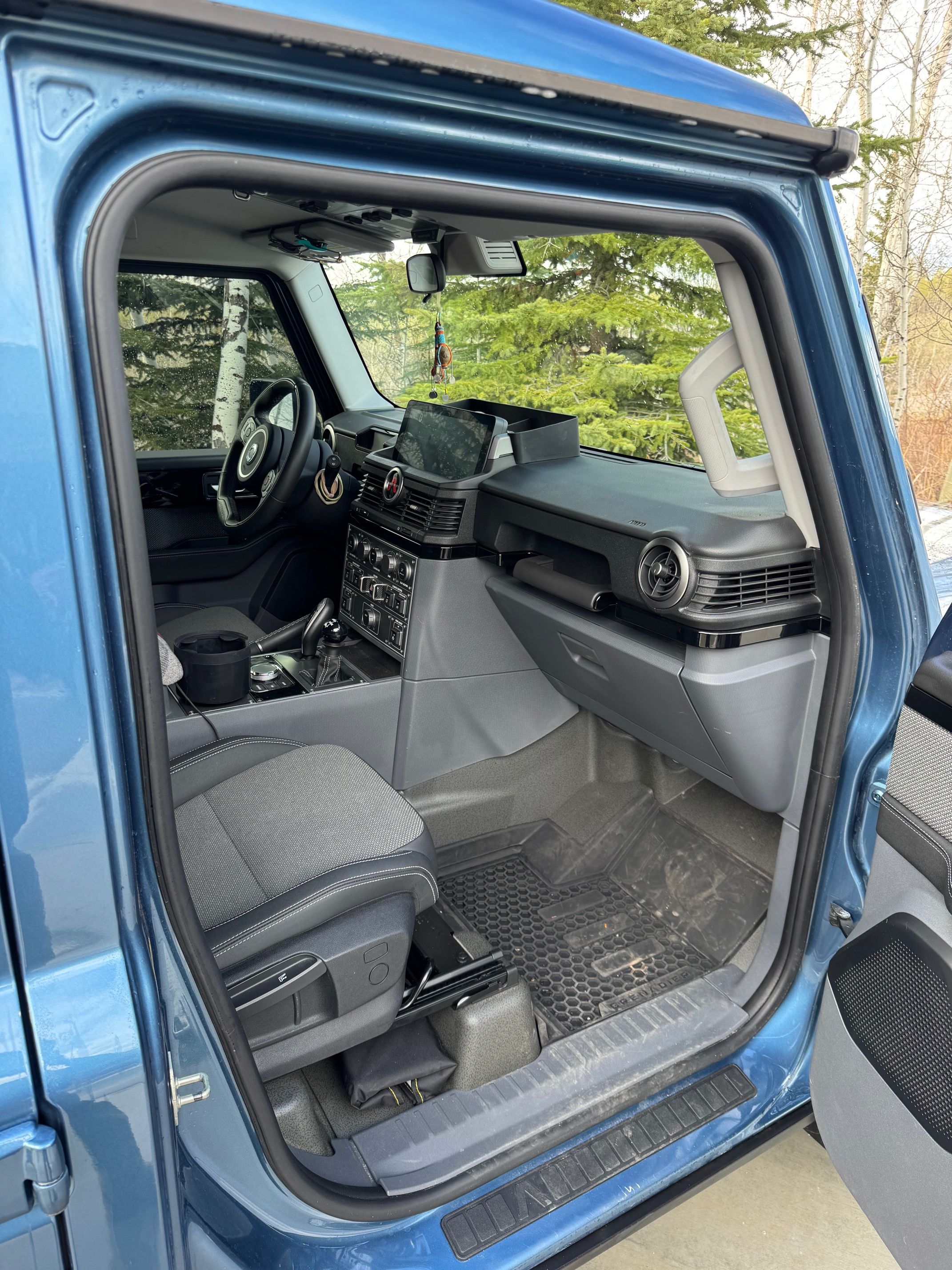 Used 2024 INEOS Grenadier Station Wagon AWD/4WD image 6