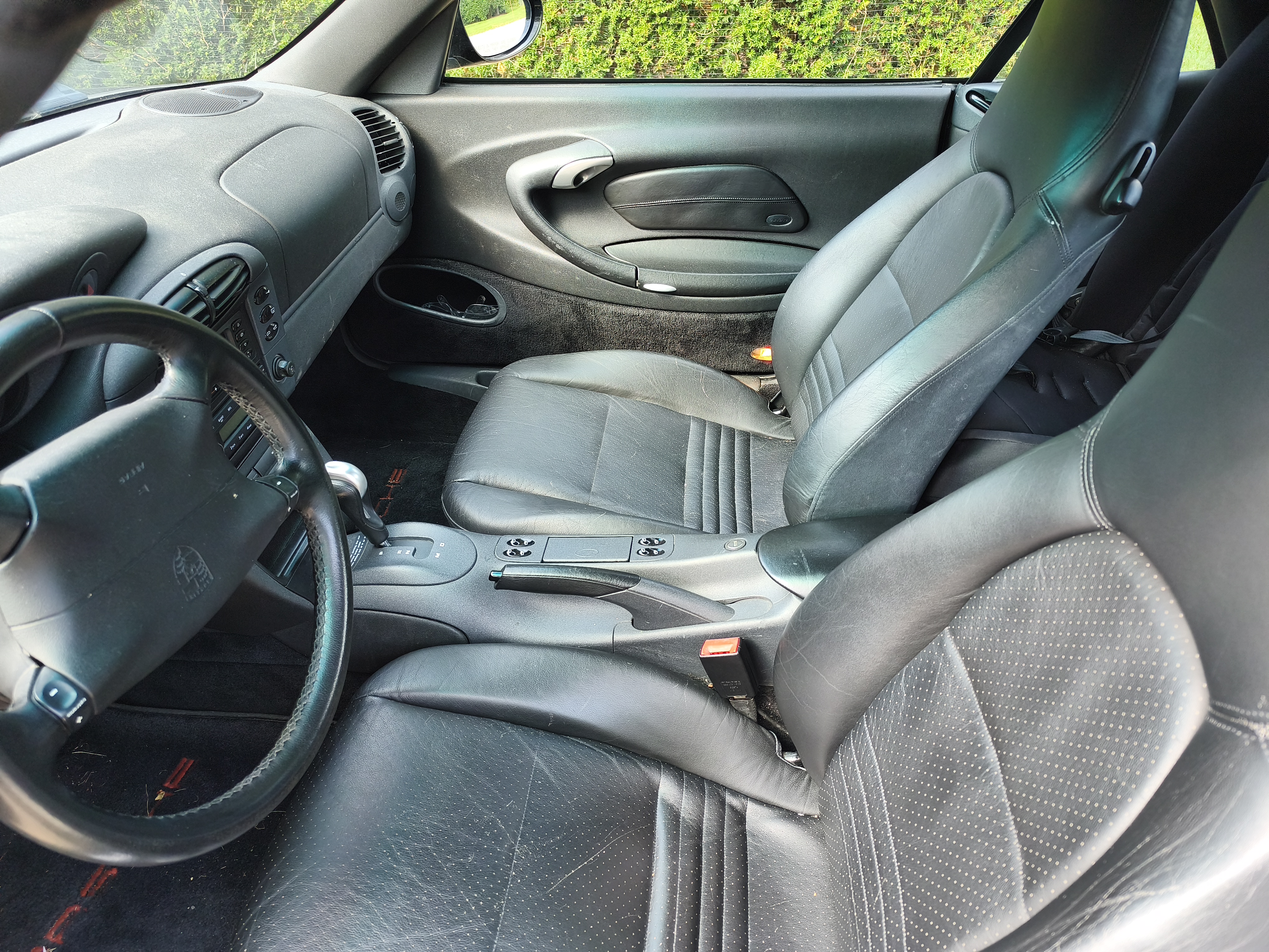 Used 1999 Porsche 911 Cabriolet image 10