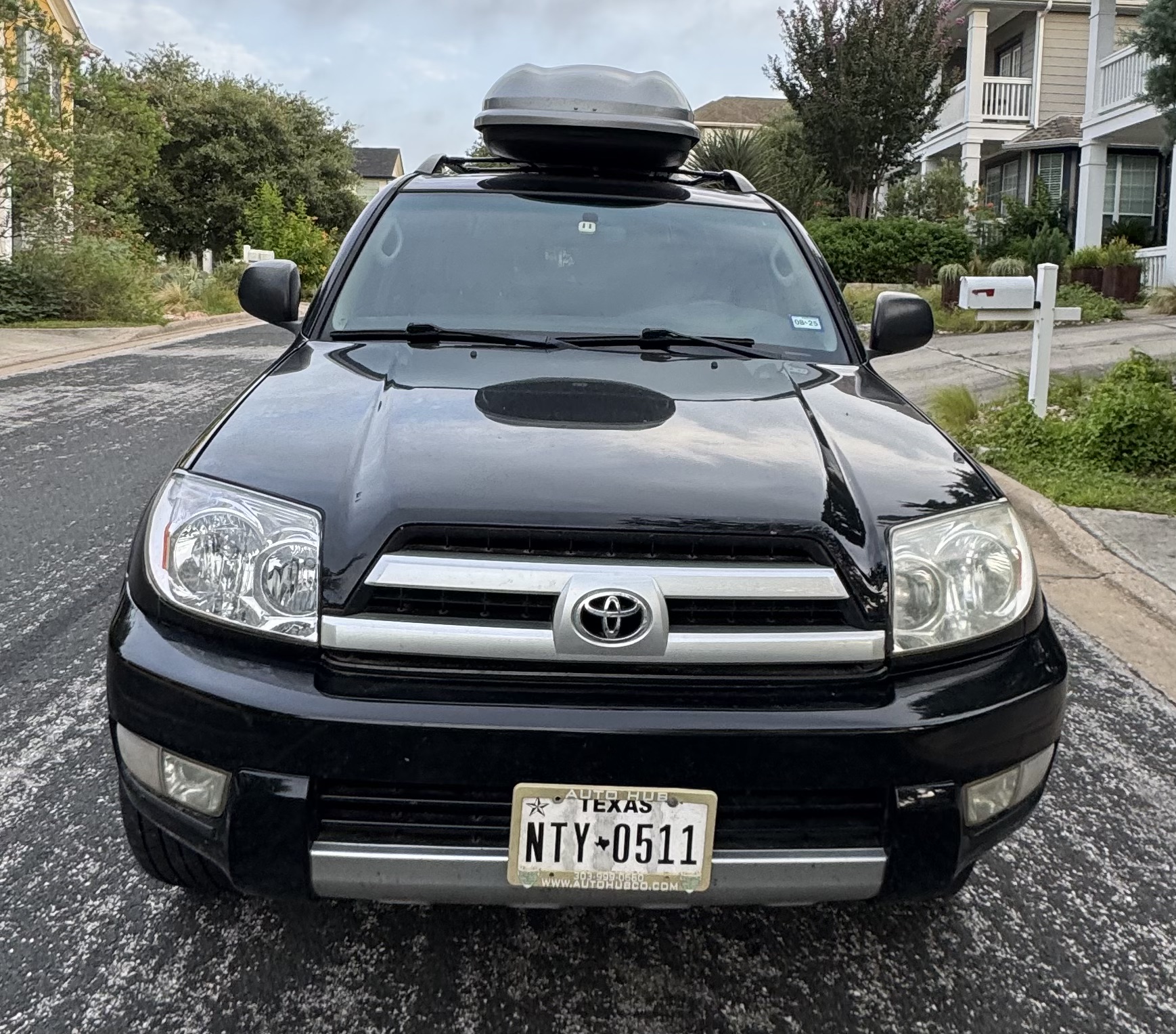 Used 2004 Toyota 4Runner SR5 AWD/4WD image 1