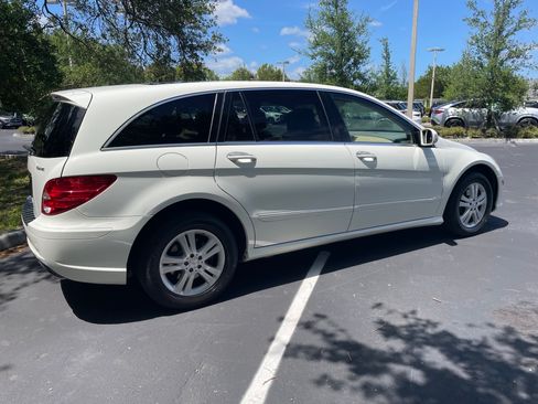 Used 2008 Mercedes-Benz R 350 4MATIC image 5