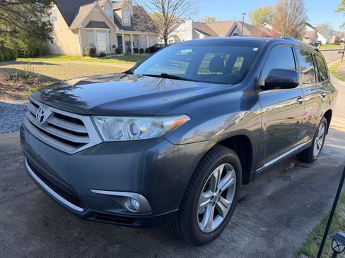 Used 2013 Toyota Highlander Limited image 5