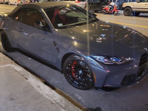 Used 2022 BMW M4 xDrive Competition image 5