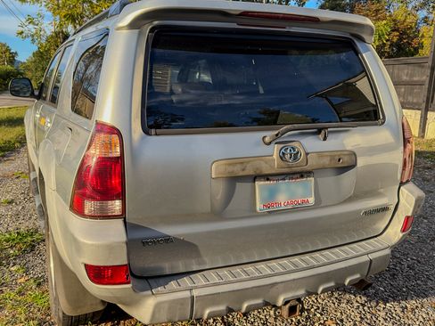 Used 2003 Toyota 4Runner Sport image 5