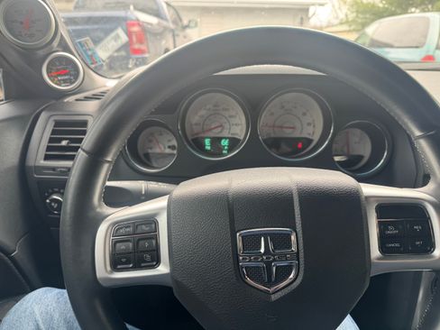 Used 2012 Dodge Challenger R/T Plus image 8