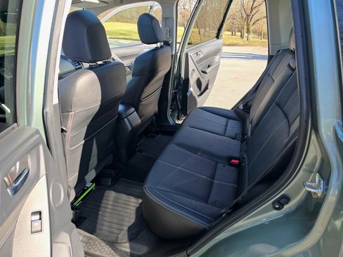 Used 2017 Subaru Forester 2.5i Touring image 20