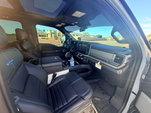 Used 2025 Ford F350 Platinum image 12