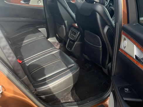 Used 2017 Lincoln MKX Black Label w/ Driver Assistance Package image 10