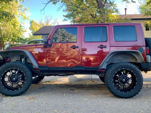 Used 2007 Jeep Wrangler Unlimited Sahara w/ Trailer Tow Group image 8