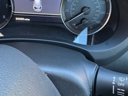 Used 2022 INFINITI QX50 Luxe w/ Appearance Package image 5