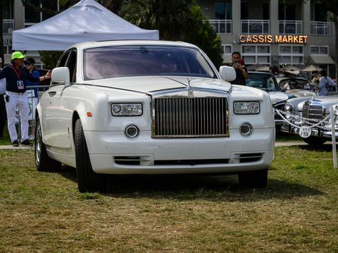 Used 2009 Rolls-Royce Phantom Sedan RWD image 4