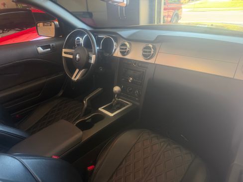 Used 2006 Ford Mustang GT Premium RWD image 15