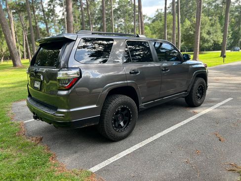 Used 2019 Toyota 4Runner Limited w/ Wilderness Package AWD/4WD image 5