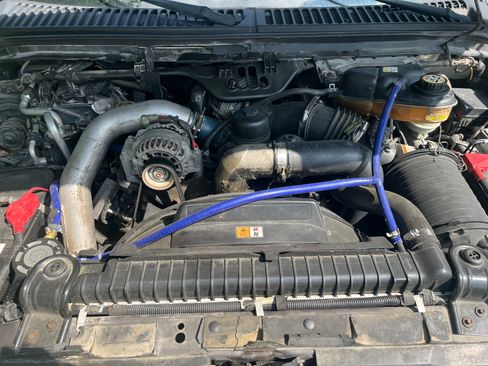 Used 2005 Ford F250 Lariat AWD/4WD image 13