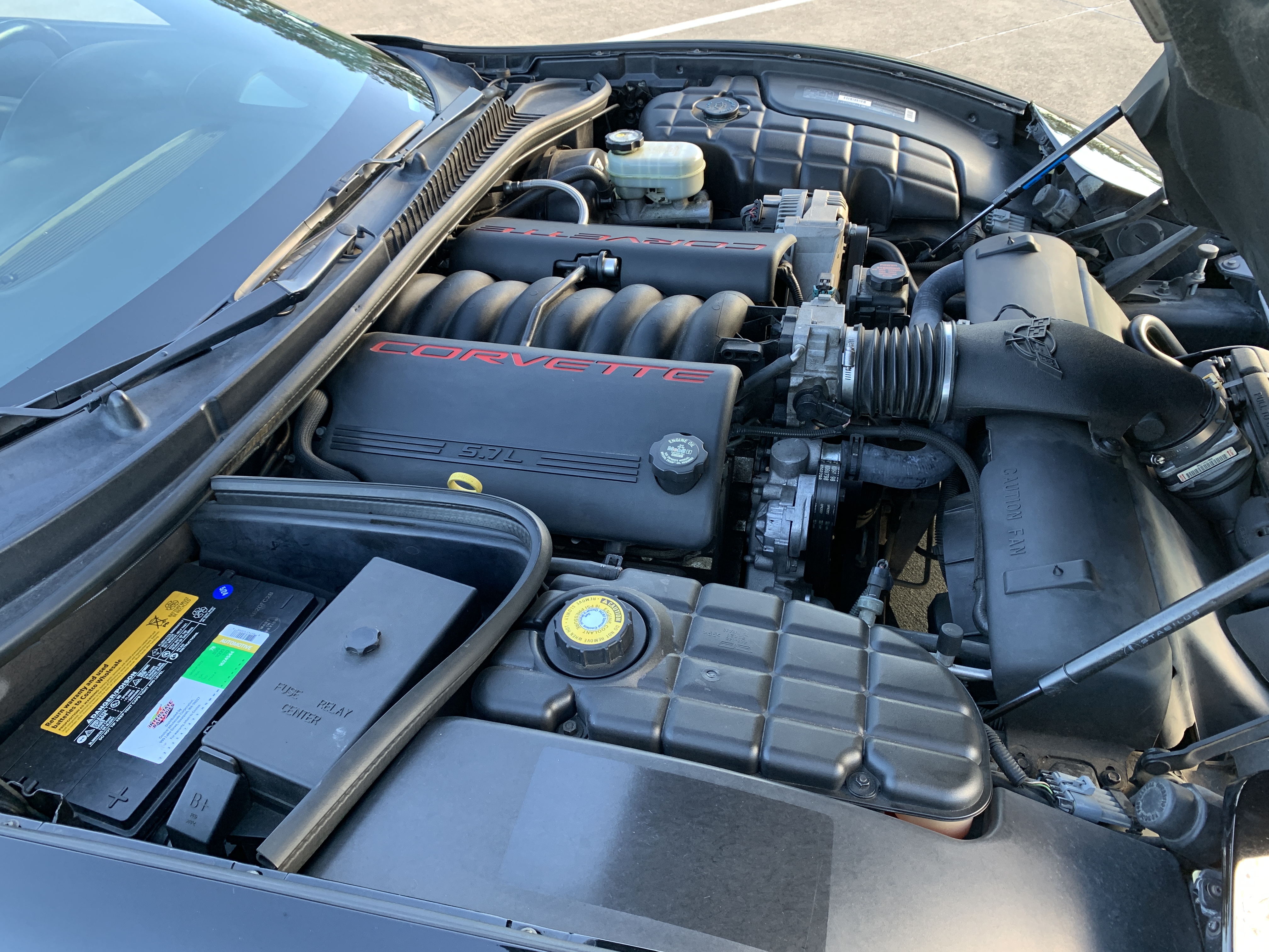 Used 2000 Chevrolet Corvette Convertible w/ Memory Pkg RWD image 20