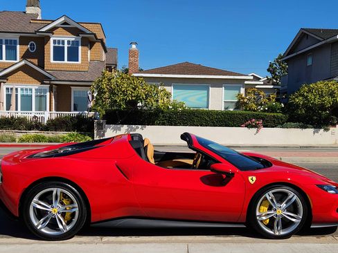 Used 2024 Ferrari 296 GTS image 2