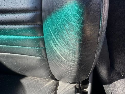 Used 1999 Porsche Boxster image 16