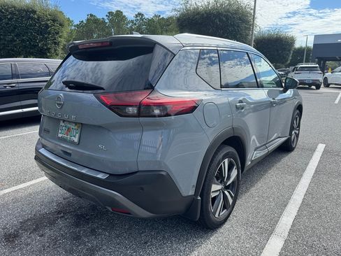 Used 2022 Nissan Rogue SL w/ SL Premium Package FWD image 6