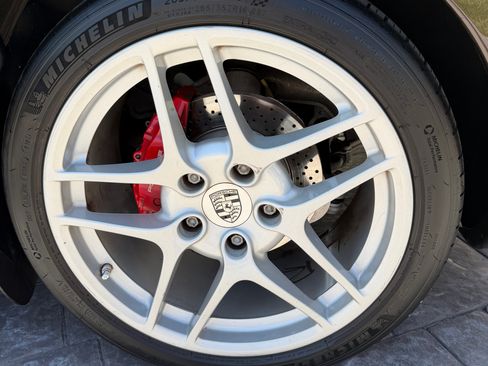 Used 2009 Porsche Cayman S RWD image 11