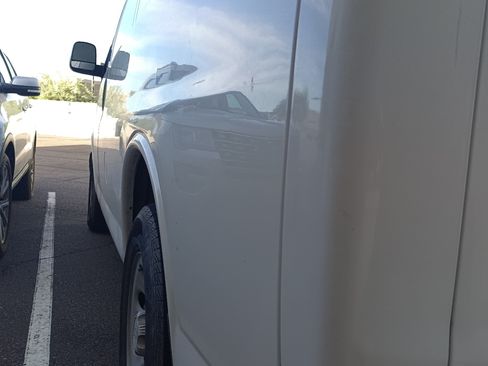 Used 2014 Chevrolet Express 1500 RWD image 9