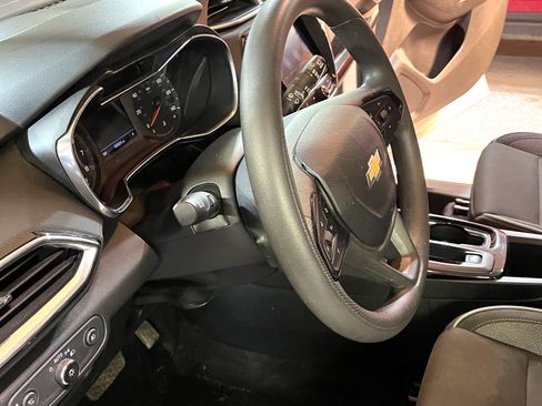 Used 2022 Chevrolet TrailBlazer LT w/ Convenience Package image 24