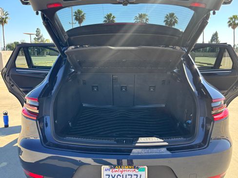 Used 2017 Porsche Macan Sport Edition image 20