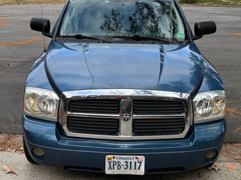 Used 2005 Dodge Dakota Laramie w/ Trailer Tow Group image 8