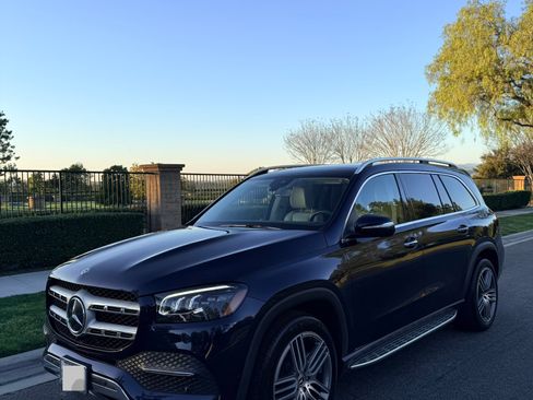 Used 2020 Mercedes-Benz GLS 450 4MATIC image 2