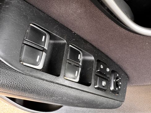 Used 2019 Kia Soul FWD image 14