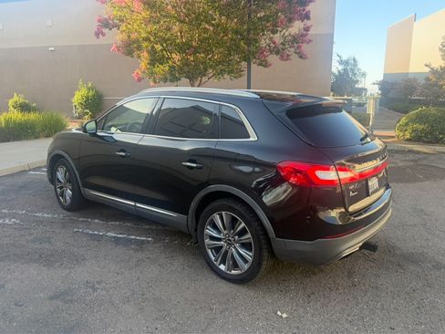 Used 2016 Lincoln MKX Reserve w/ Climate Package AWD/4WD image 1
