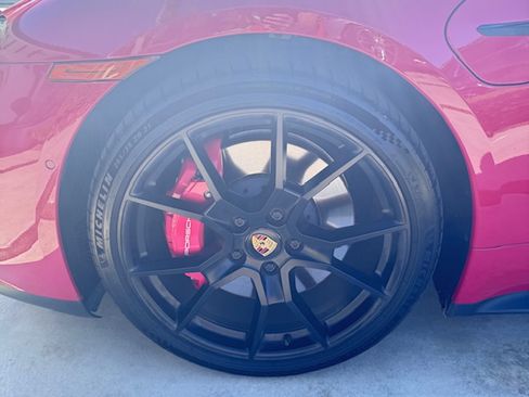 Used 2023 Porsche Taycan GTS image 8